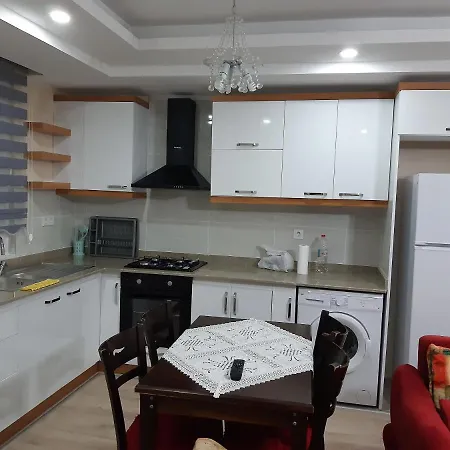 Antalya Demre De Havuzlu Sitede Lux Esyali Apart アパート